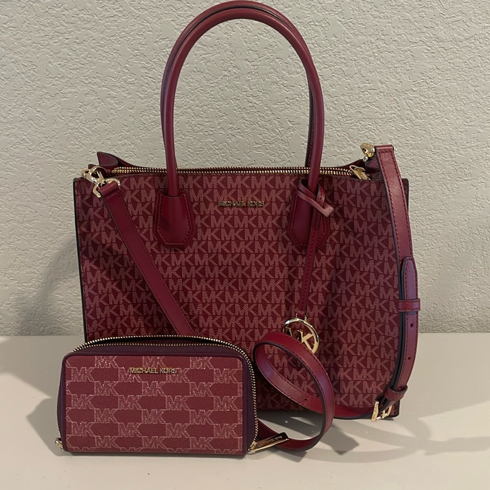 MK Like NEW Burgundy Bag 12” long, 11” tall, 5.5” wide. Wristlet 7” x 4”